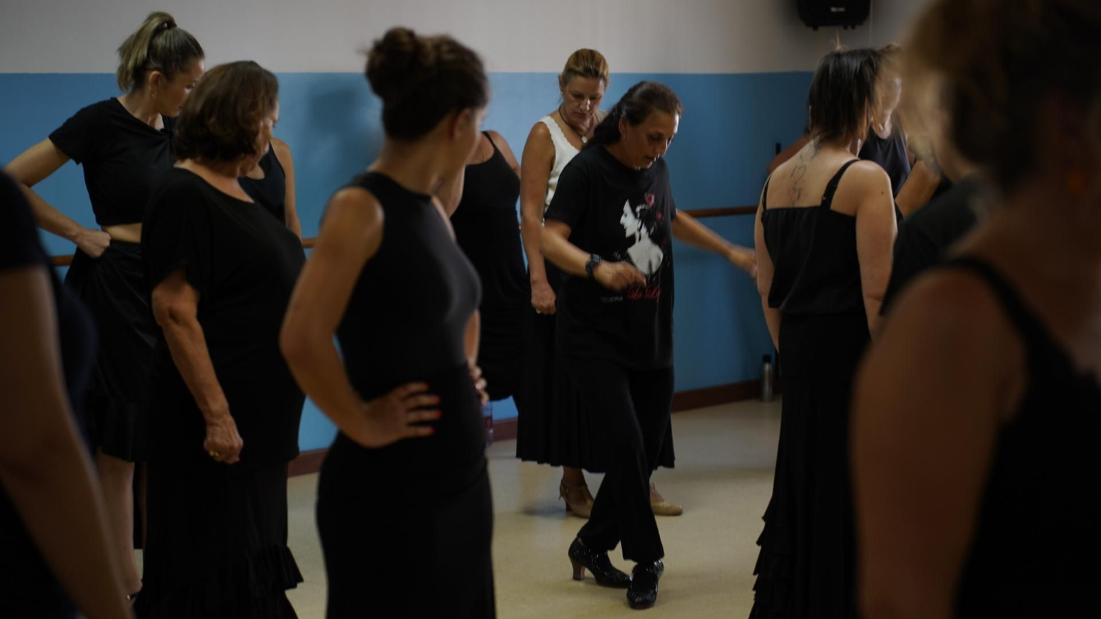 Fotos de la masterclass de baile flamenco impartido por La Lupi y de la exposición "10 años cantando a Paco" de José Mera