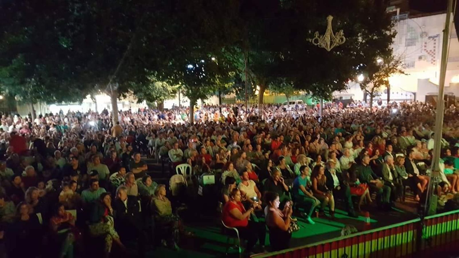 El público reunido en la cita musical.