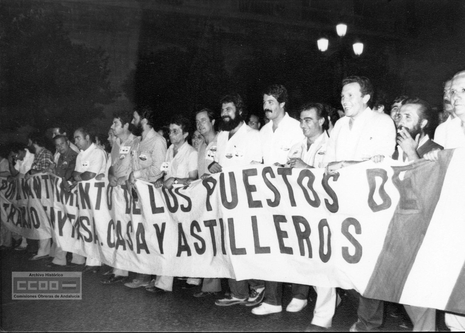 Manifestación de trabajadores de Hytasa, CASA y Astillero de Sevilla por el mantenimiento de sus puestos de trabajo. Sevilla, octubre de 1984.