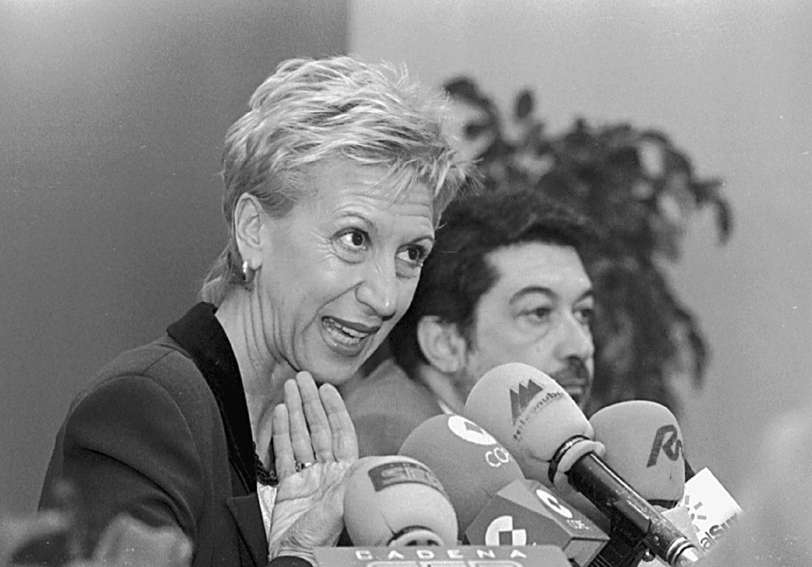 Javier Barrero, toda una vida ligado a la política onubense en imágenes