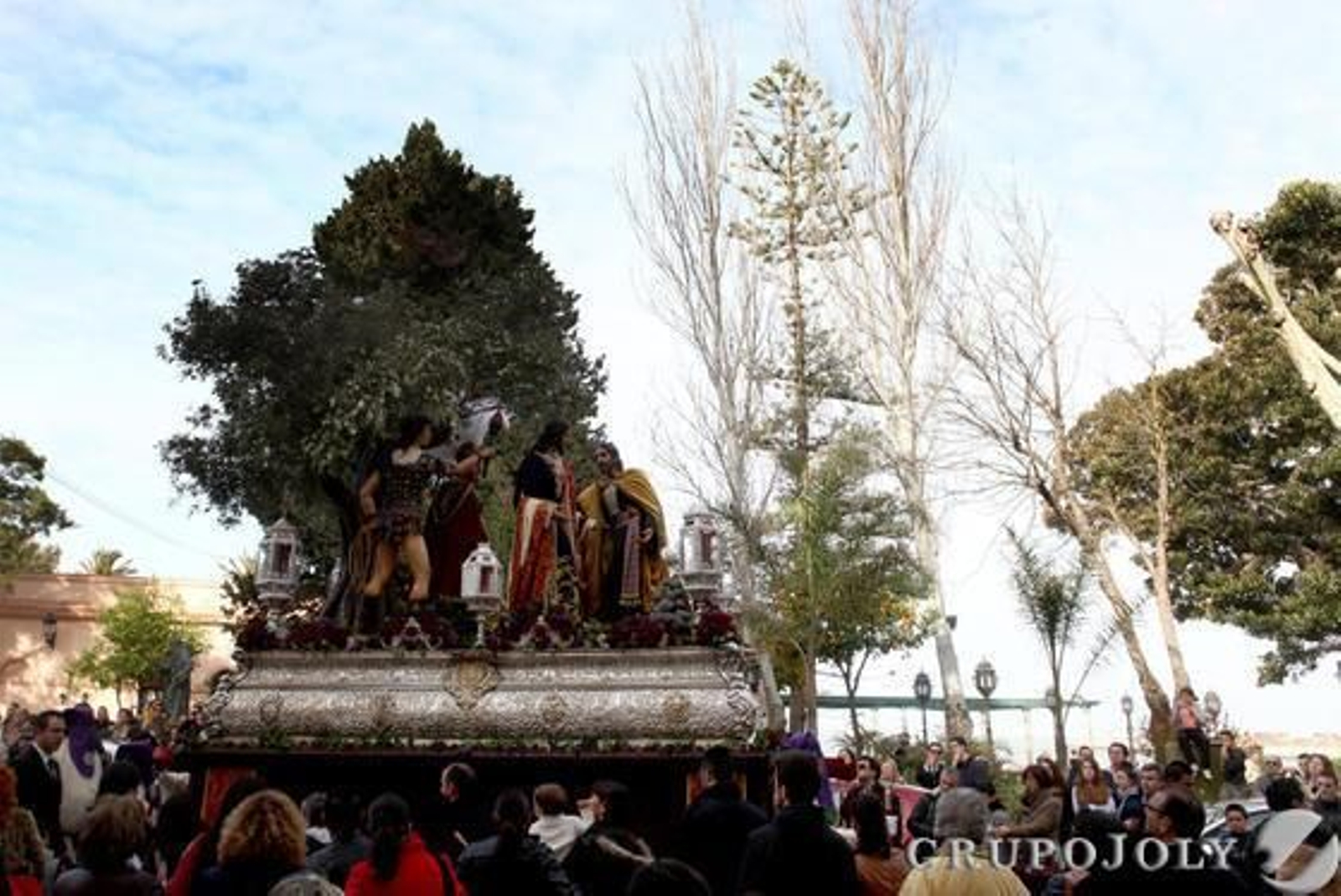 Prendimiento

Fotos: Jesús Marín