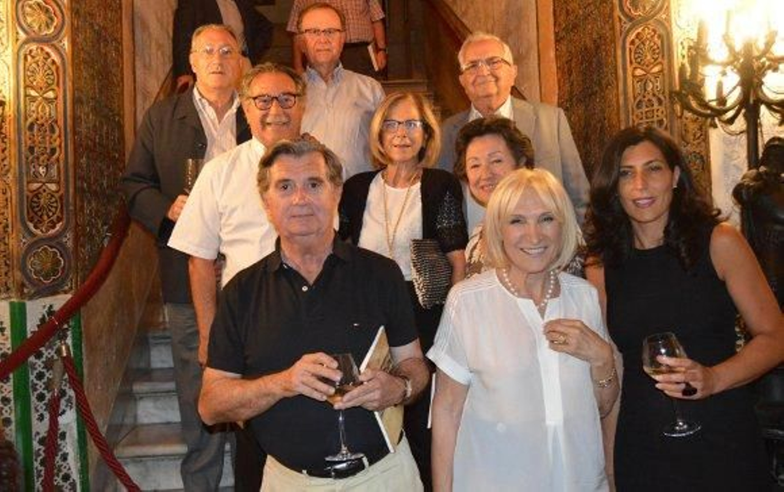Antonio Rosado, Ramiro Navarro, Javier y Nena Delgado Lallemand, Isaac Bargsat, Ana Navas, José María García León,  Susi Cigüela y Lola Delgado Cigüela.


Foto: Ignacio Casas de Ciria