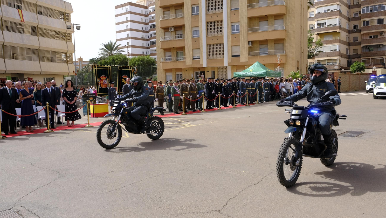 Las imágenes de la celebración del Día del Pilar en la Comandancia de la Guardia Civil de Almería