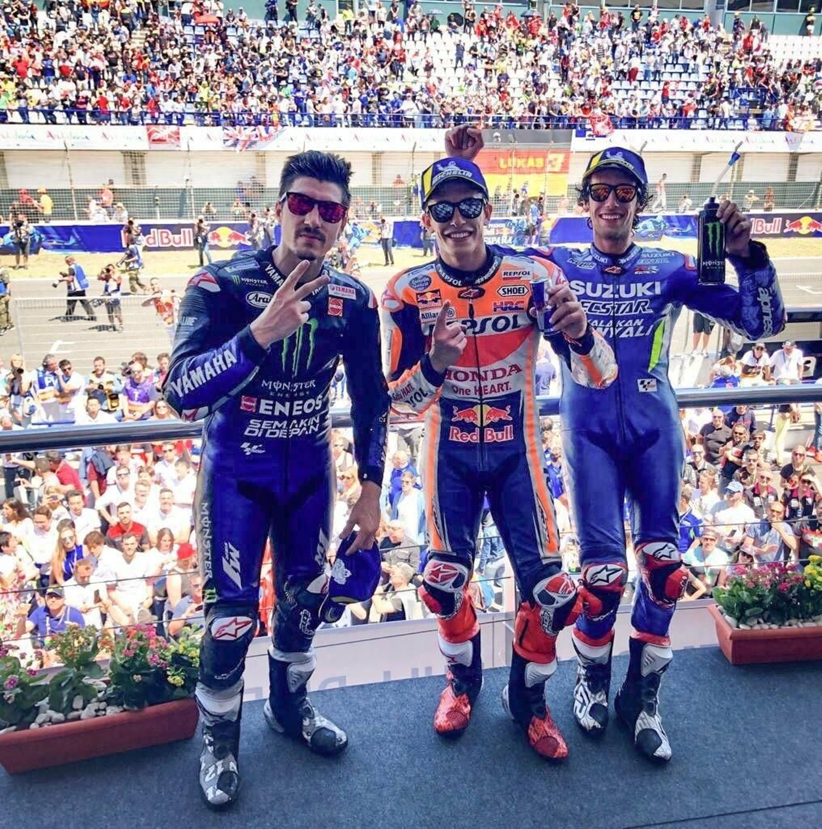 Márquez, Viñales y Rins celebran sus podios en Jerez.