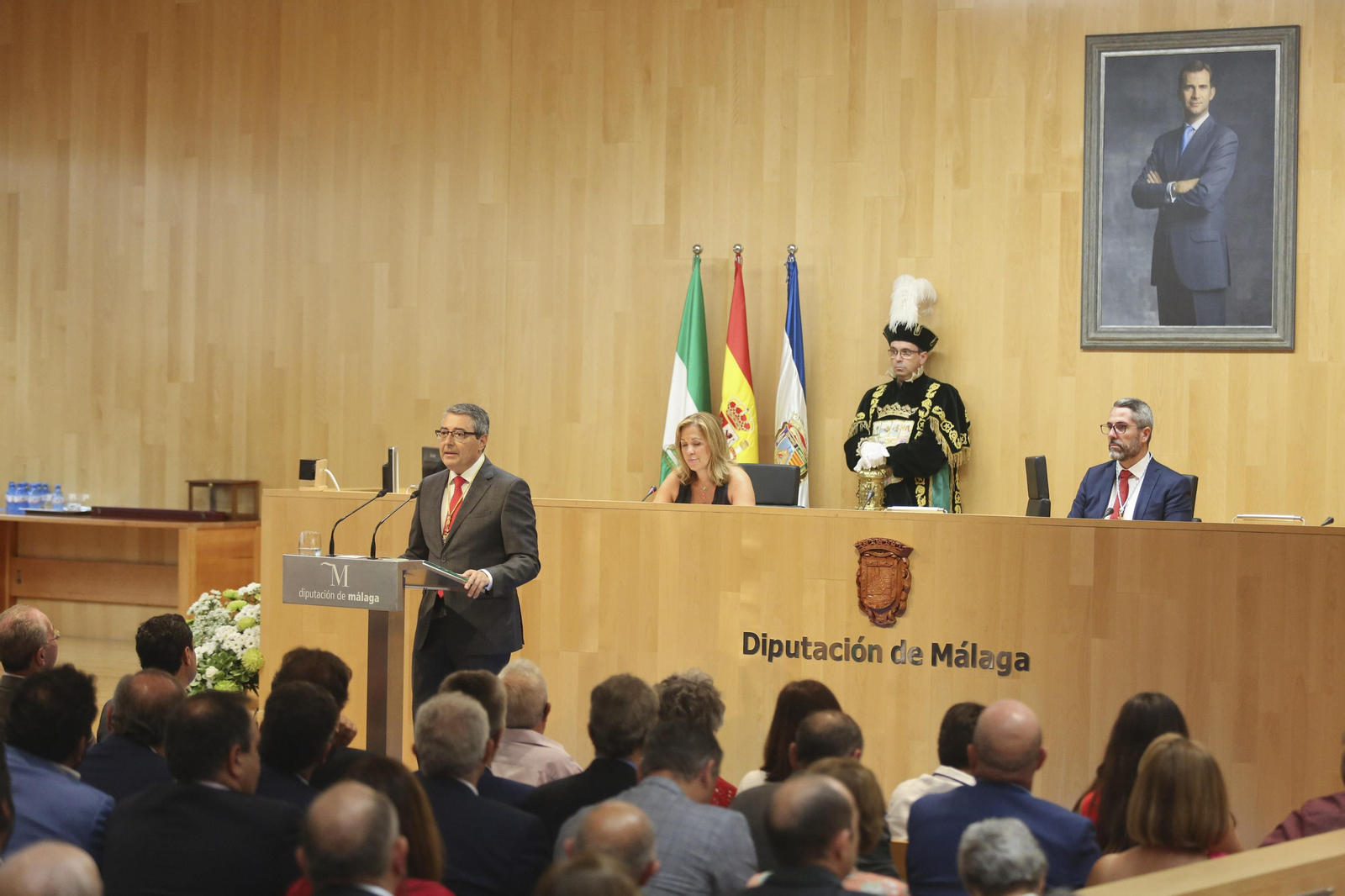 Las fotos del Pleno de la constitución de la Diputación de Málaga