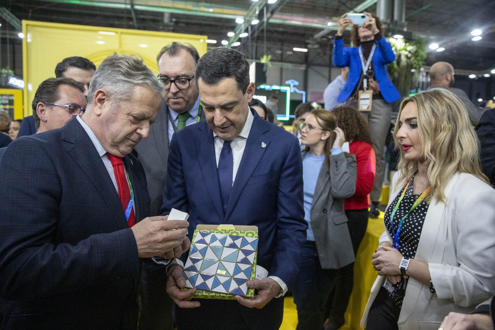 Córdoba presenta su oferta turística en Fitur, en imágenes