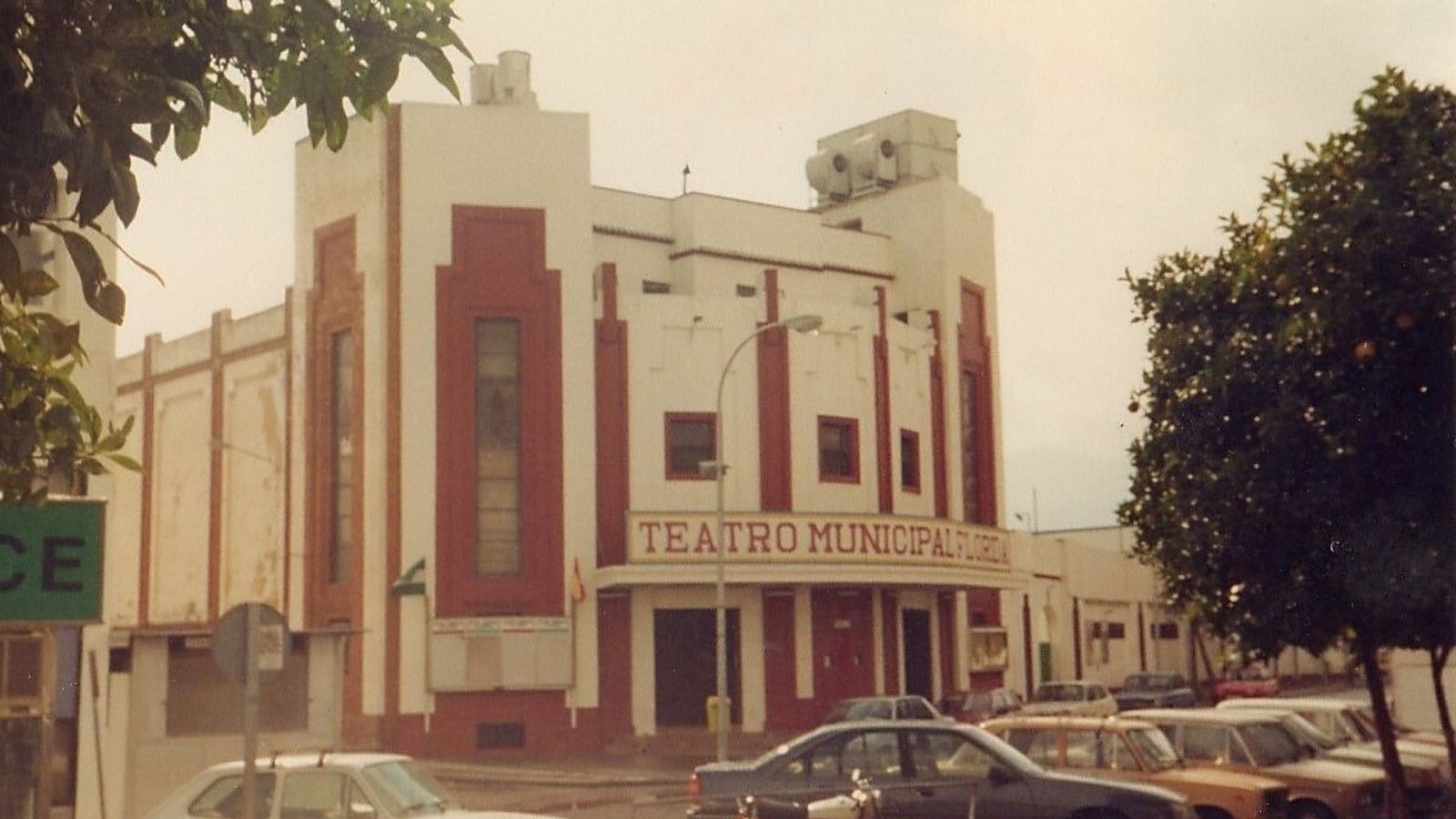 Cine Florida, con su fachada de estilo 'art déco'.