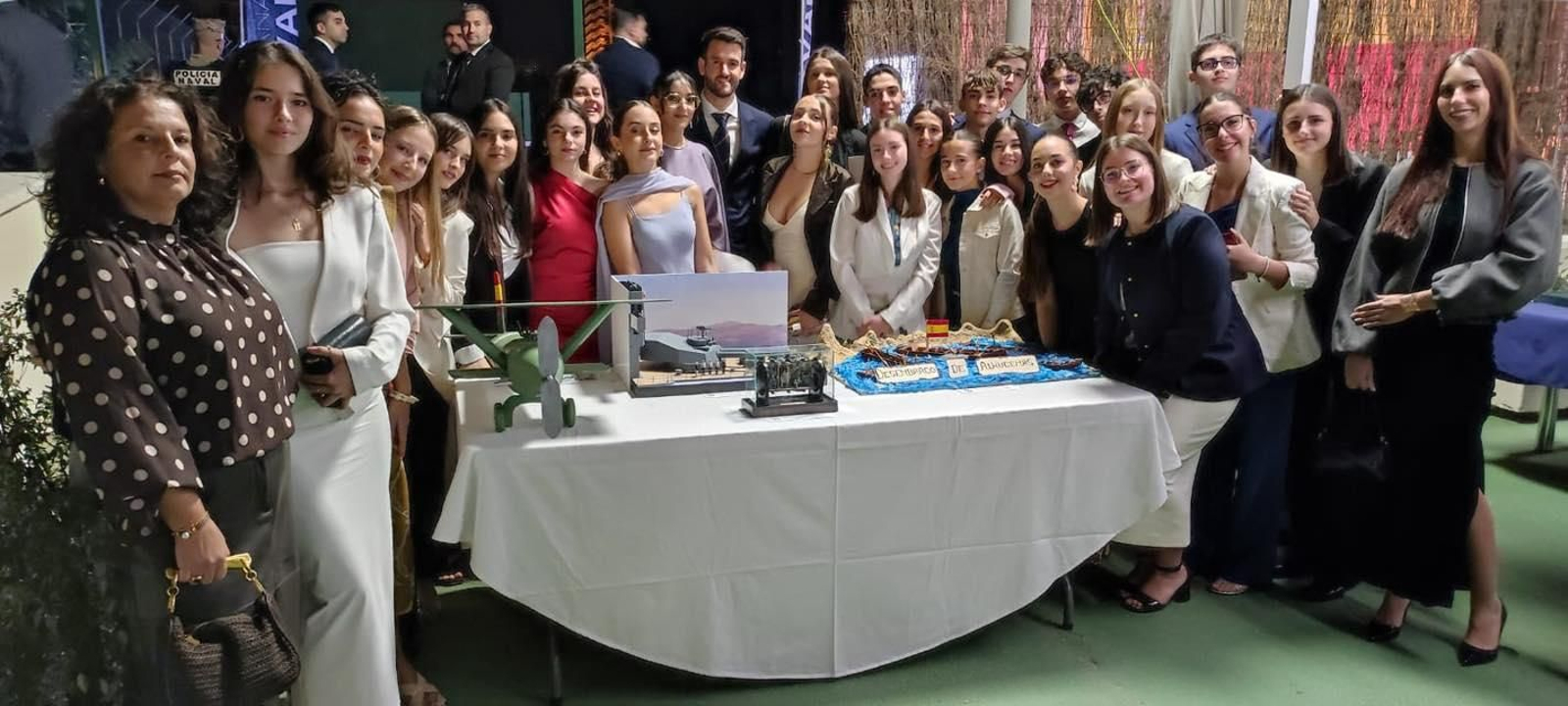 Foto de familia durante la gala de entrega de premios.