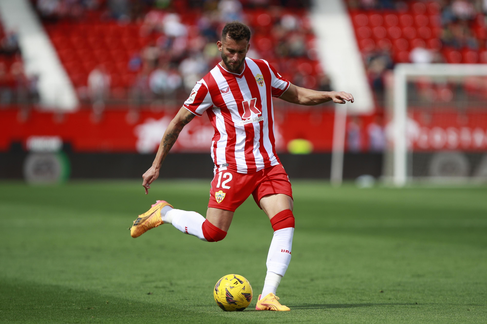 Las mejores imágenes del partido de fútbol U.D. Almería-Villarreal C.F.