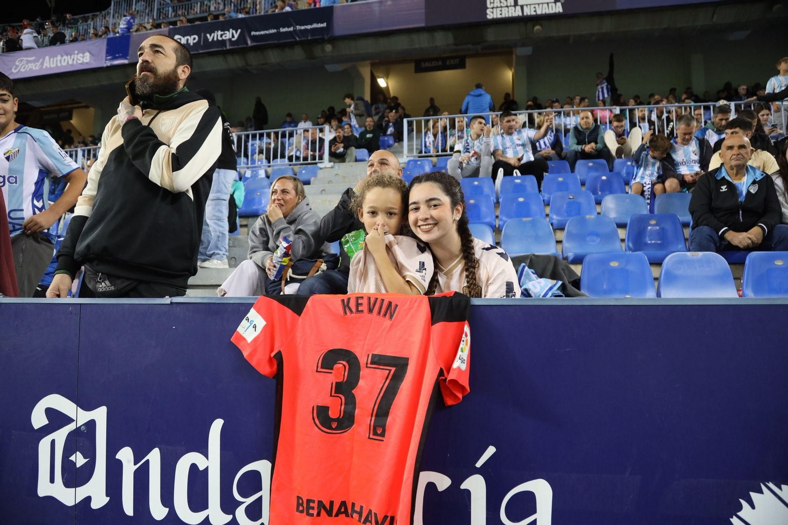 Búscate en las gradas de La Rosaleda en el Málaga CF-Córdoba