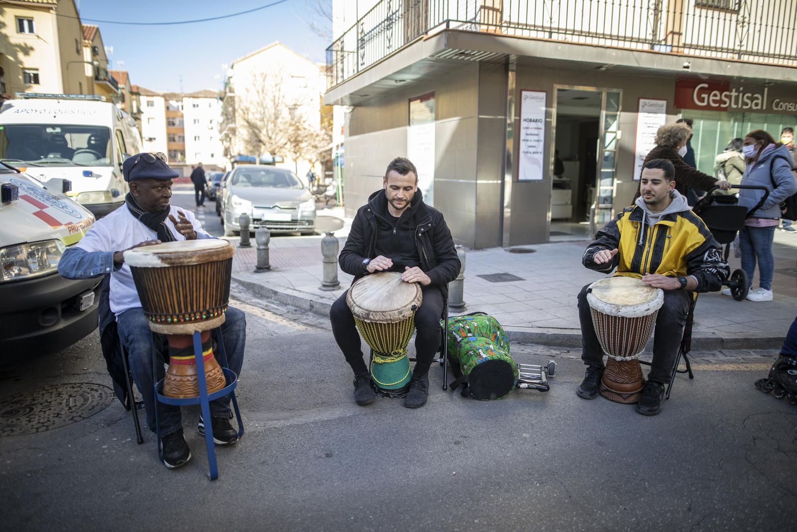 Fotos: así ha sido el Día Sin Coche en el barrio de la Chana en Granada