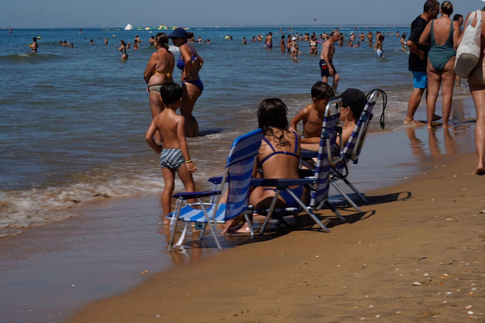 Imágenes de las playas de Huelva el sábado 17 de agosto