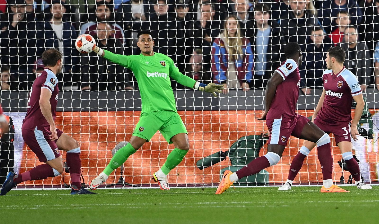 Las imágenes del West Ham - Sevilla