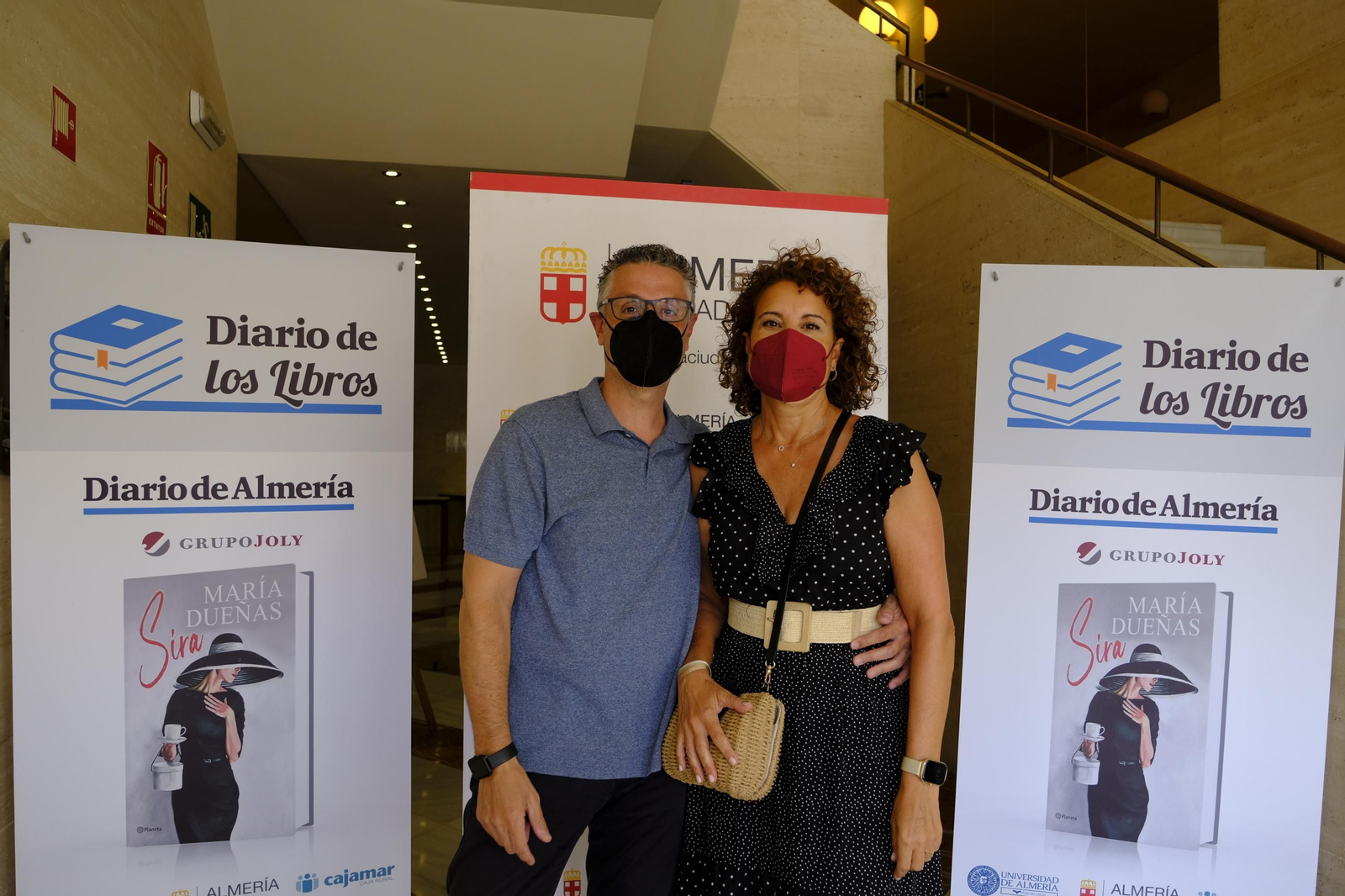 Fotogalería del Diario de los Libros, con María Dueñas. Almería