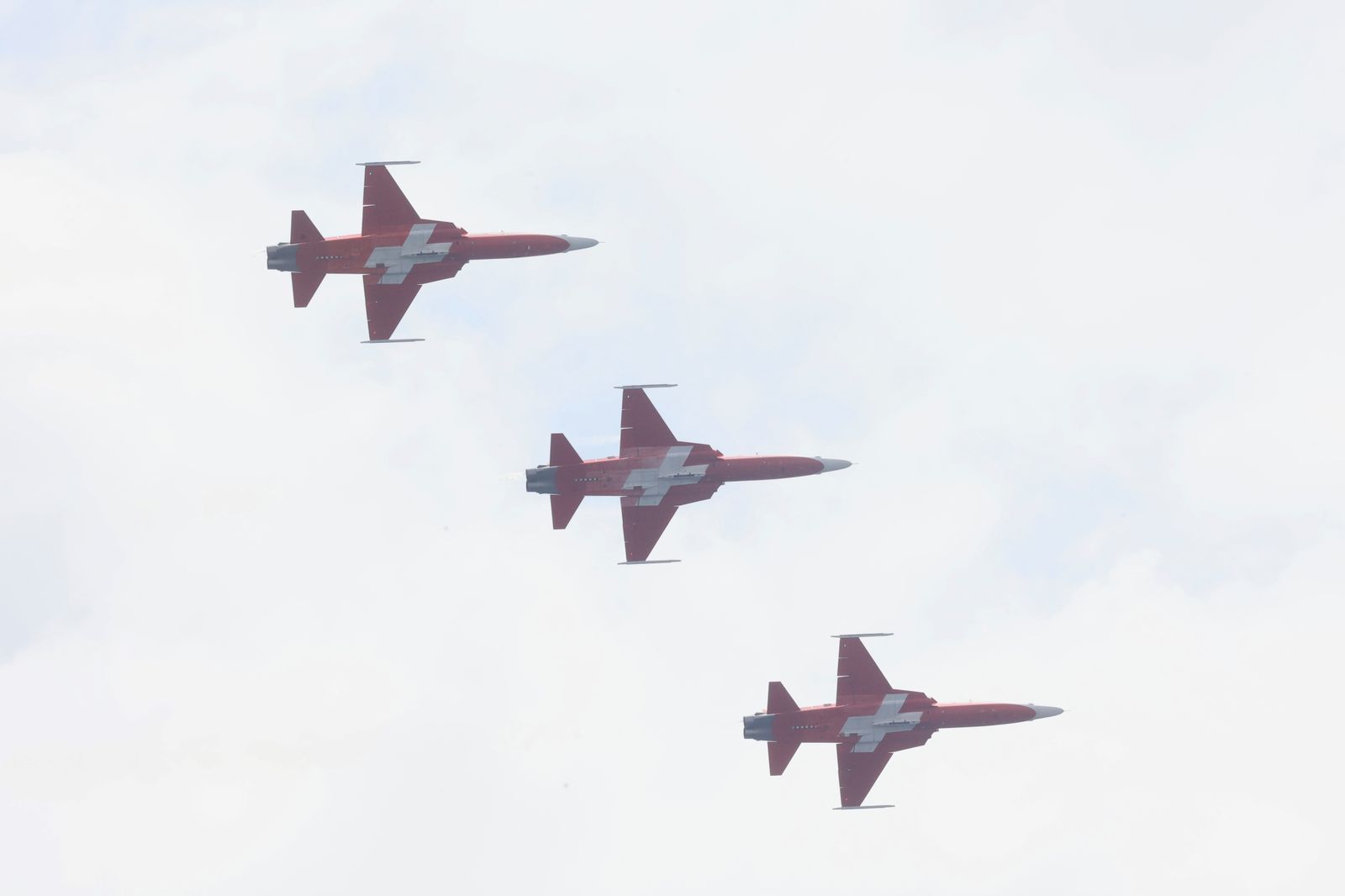 Exhibiciones en la jornada inaugural del Festival Aéreo de Torre del Mar