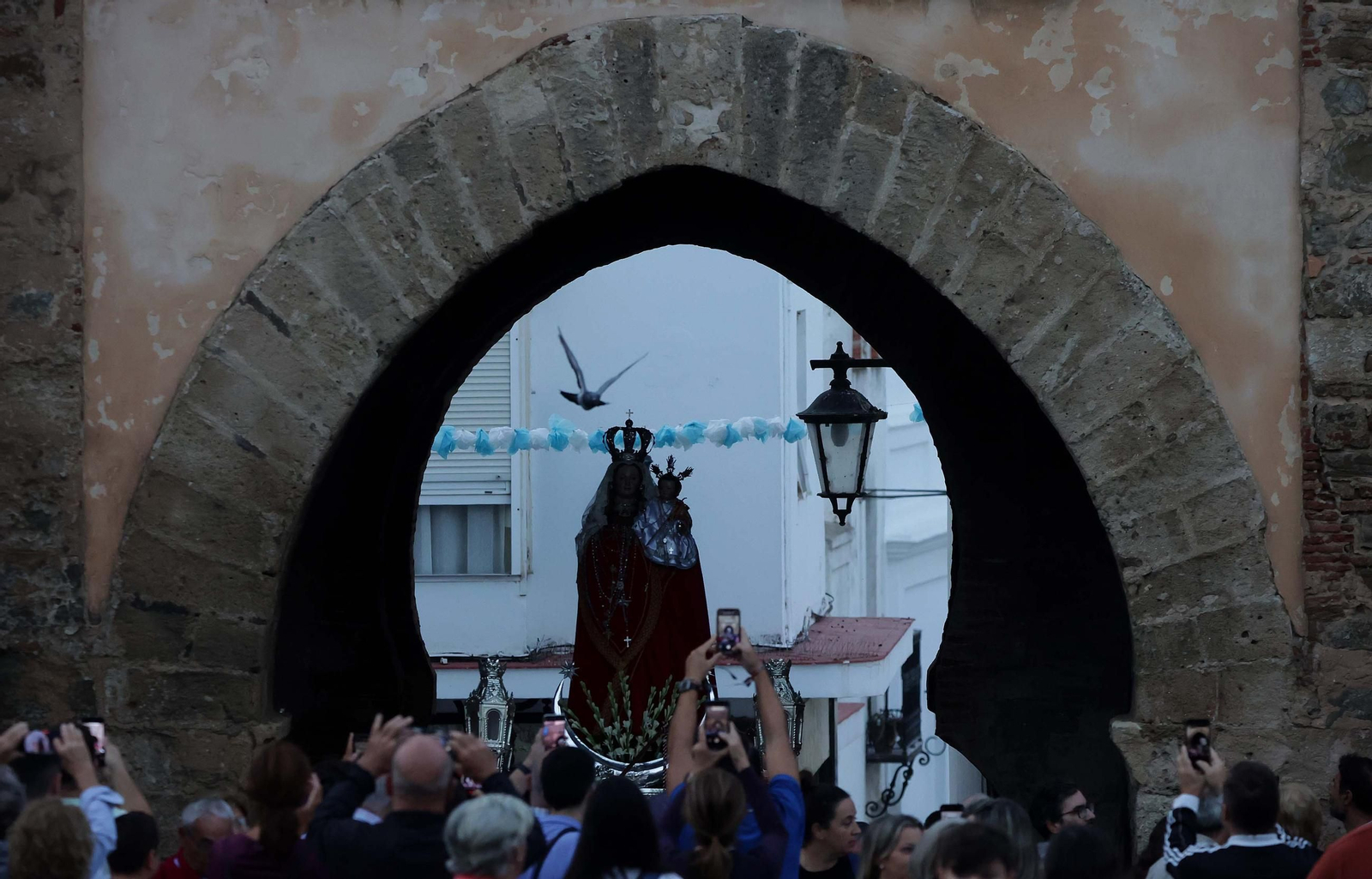 Fotos del regreso de la Virgen de la Luz a su santuario en Tarifa