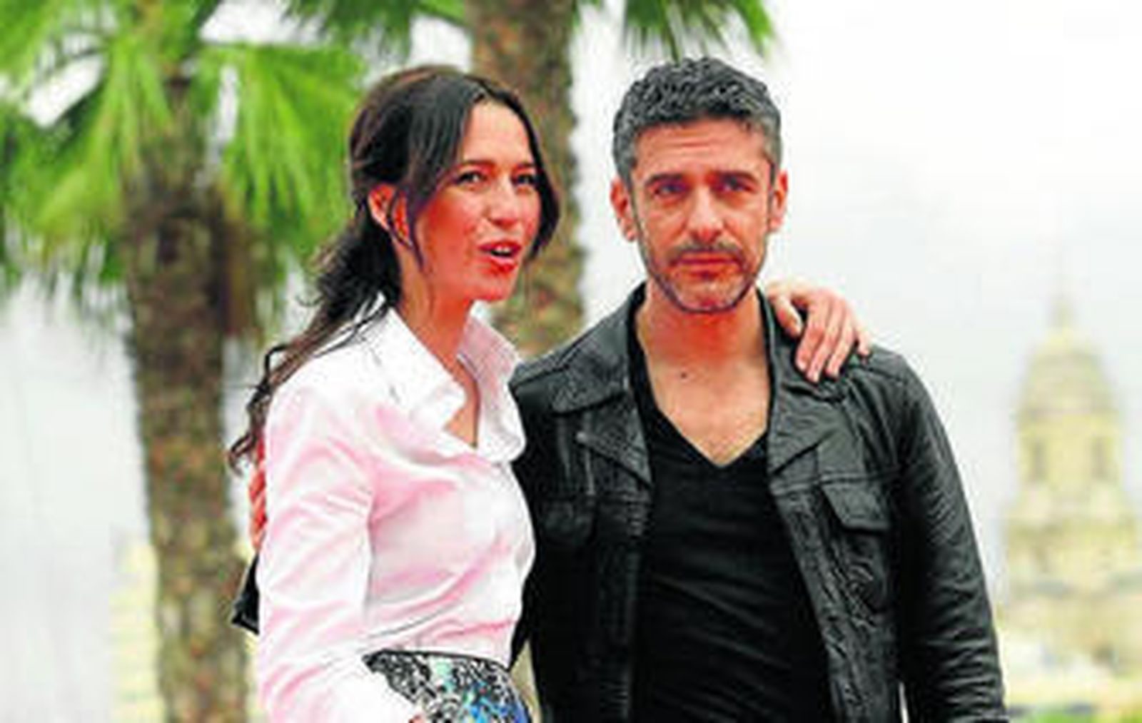 Ariadna Gil y Leonardo Sbaraglia, protagonistas de 'Sola contigo'.