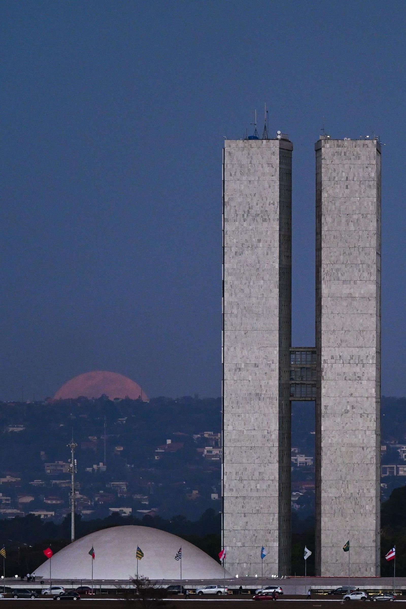 La Superluna azul captada en diferentes partes del planeta: un disfrute visual de la Luna del Esturión