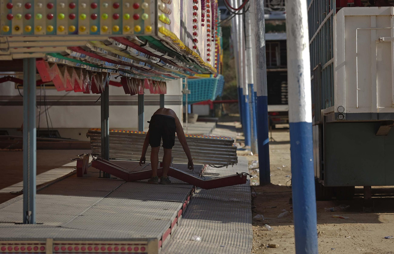 Fotos del desmontaje de la Feria Real de Algeciras