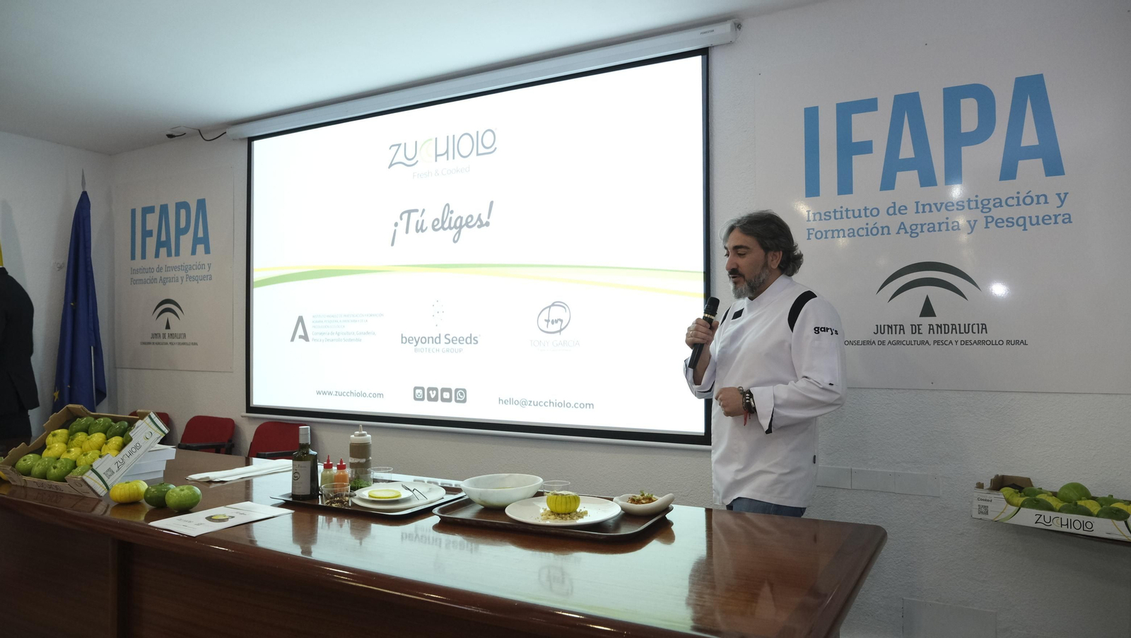 Presentación del nuevo producto de Beyond Seeds, Zucchielo, en el IFAPA de La Mojonera