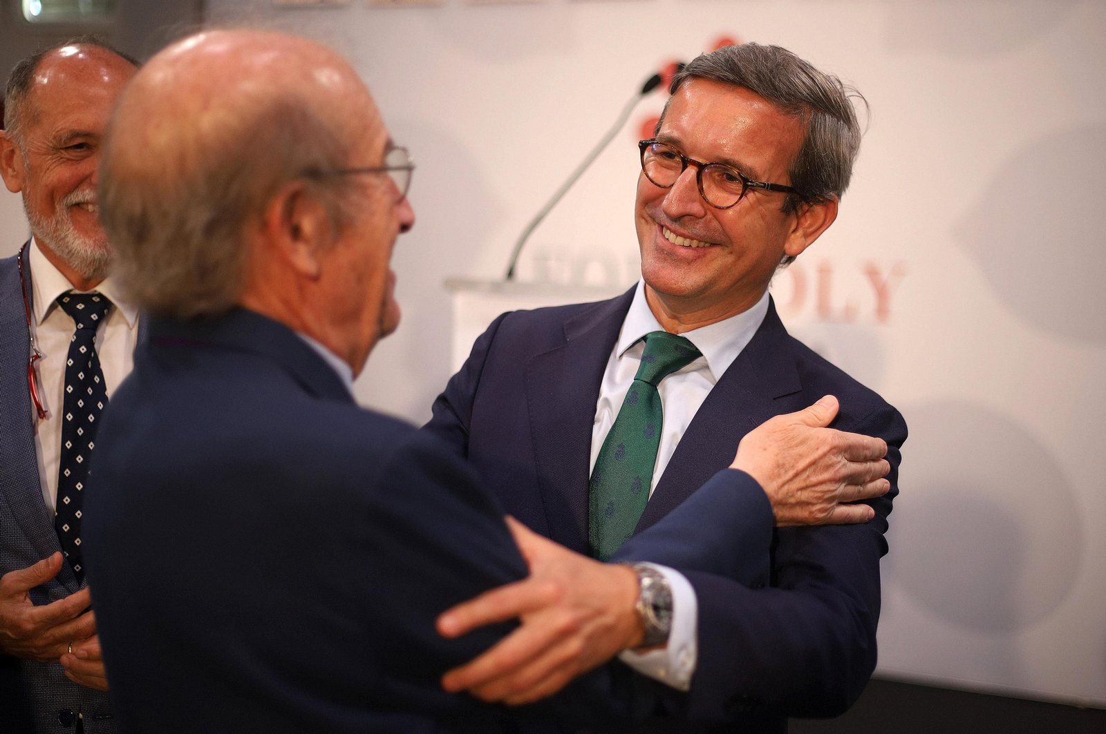 Imágenes del desayuno-coloquio con Jorge Paradela en el Foro Joly Andalucía