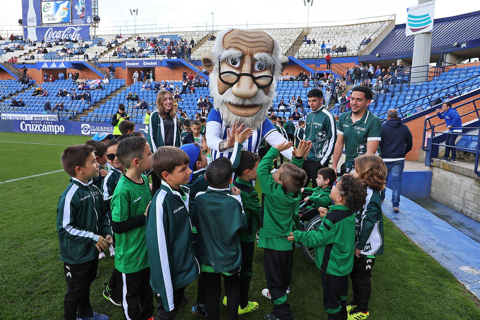 Búscate en el Nuevo Colombino en el Recreativo de Huelva vs Antequera