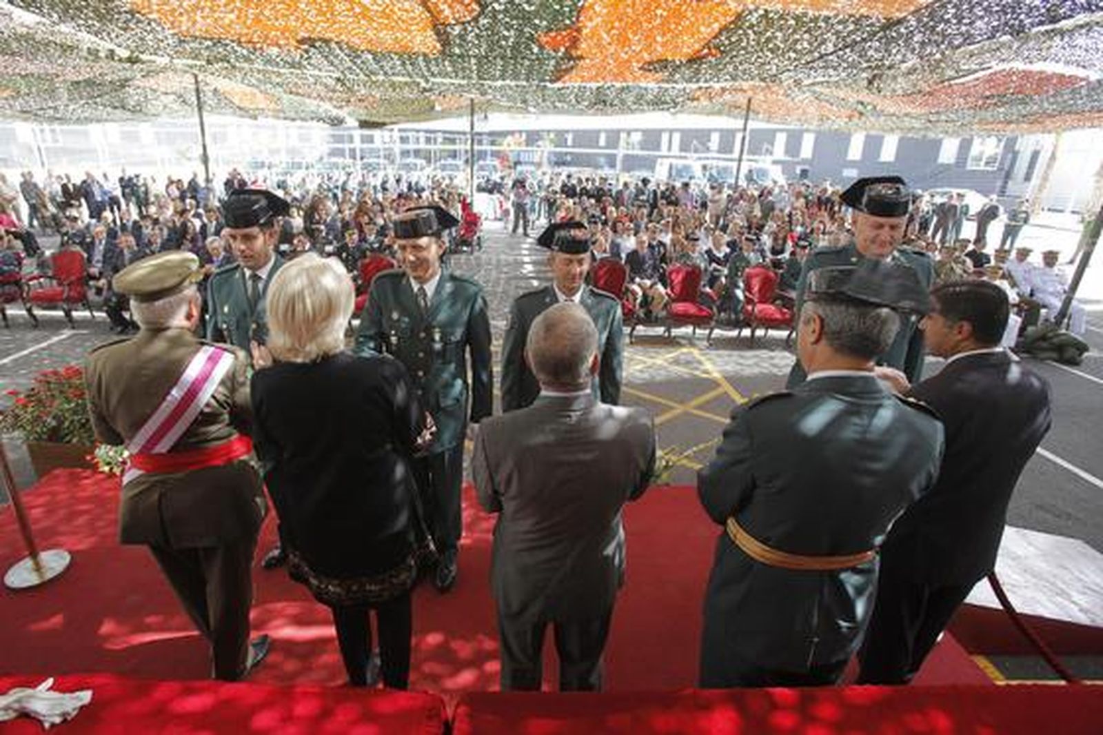 La Comandancia de la Guardia Civil de Cádiz celebra la festividad de su Patrona, la Virgen del Pilar.

Foto: Jesus Marin