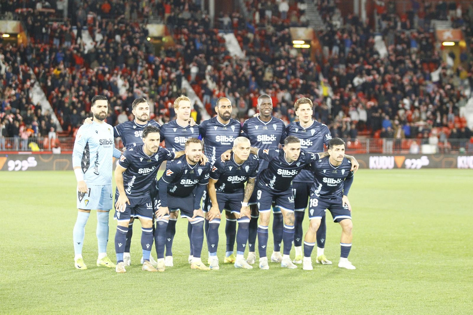 La U.D. Almería empata a uno contra el Cádiz y es campeón de invierno, en imágenes