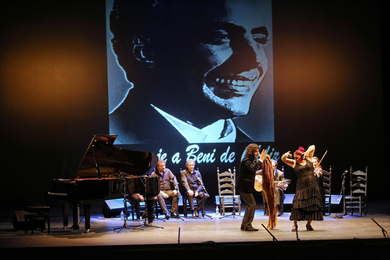 Beni de Cádiz recibe su homenaje en el Teatro Falla