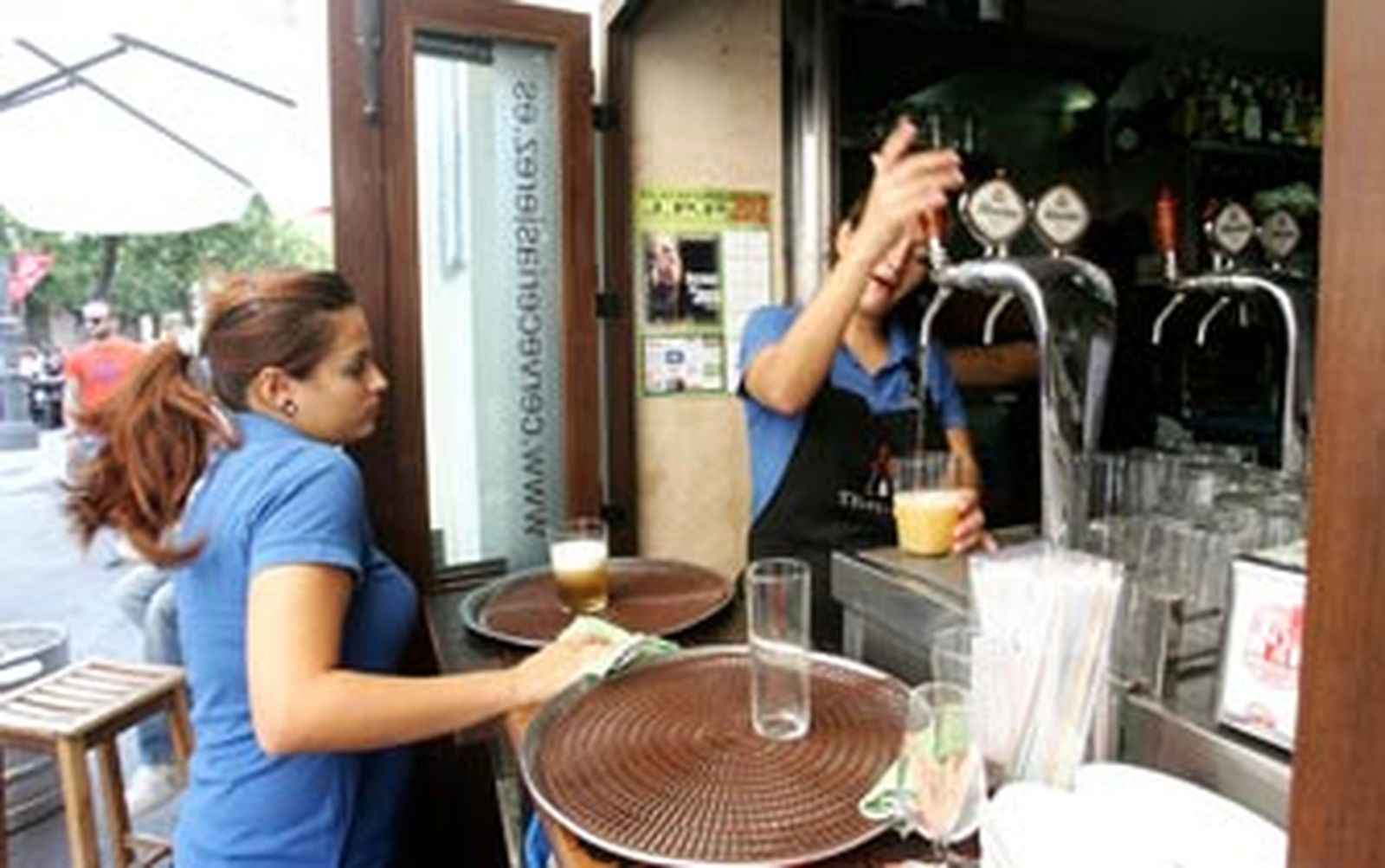 Jerez vuelve a superar la barrera psicológica de los 30.000 parados