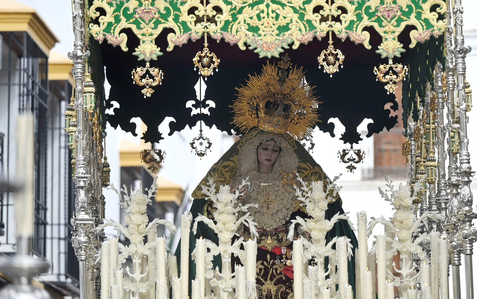 La Virgen de la Esperanza del Valle, durante su traslado de regreso tras el Magno Vía Crucis.