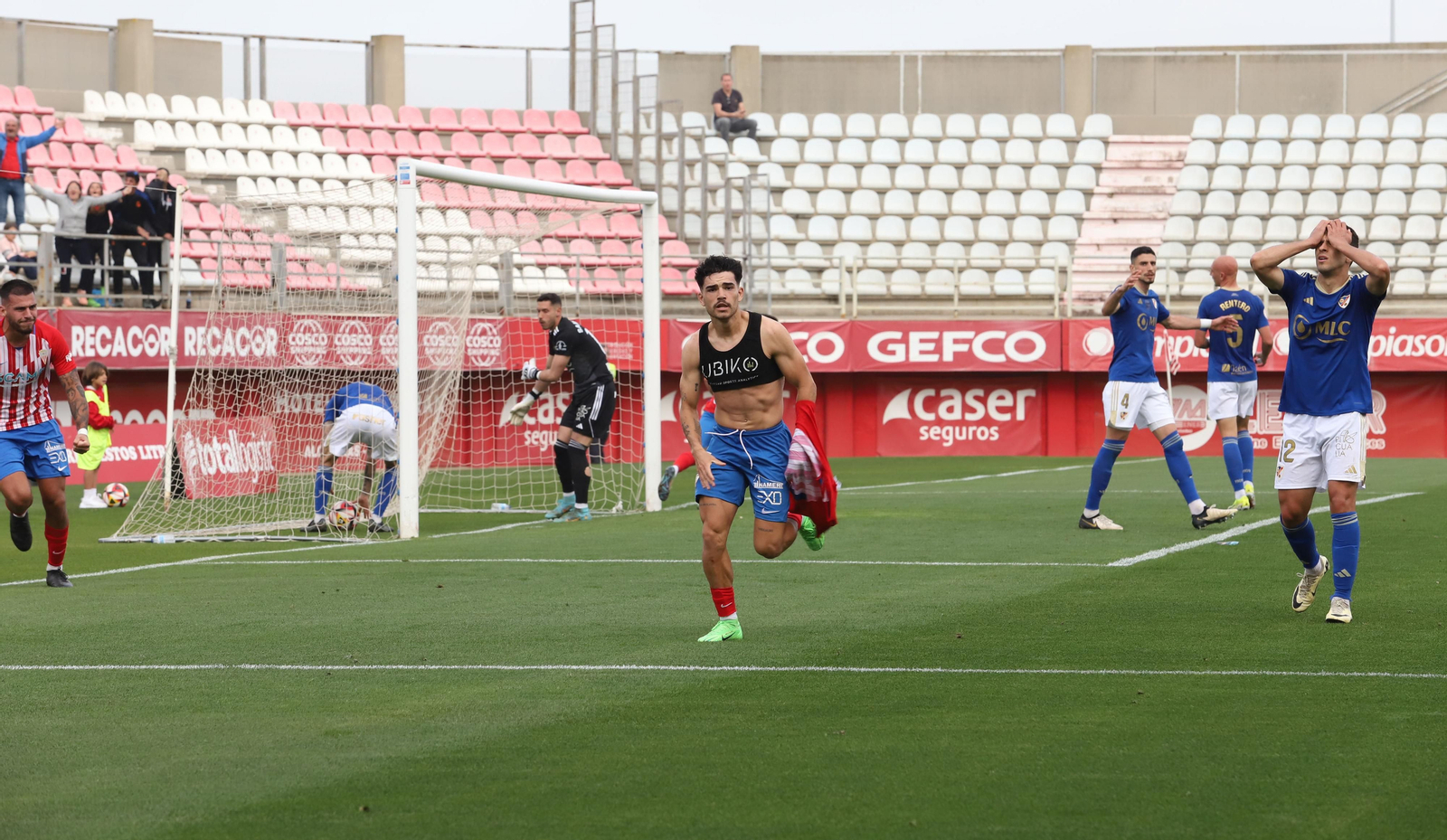 Fotos del Algeciras CF-Linares de Primera Federacion