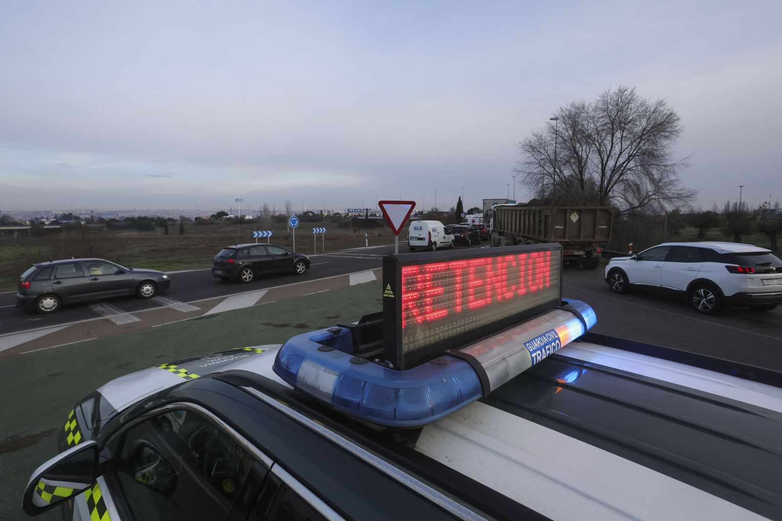 Las imágenes de la tractorada por las carreteras españolas: el campo para las principales vías