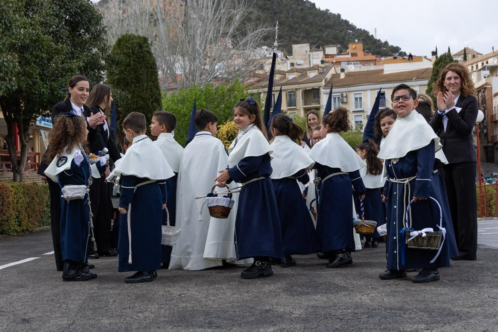 La temida lluvia impide el desarrollo normal de este Martes Santo