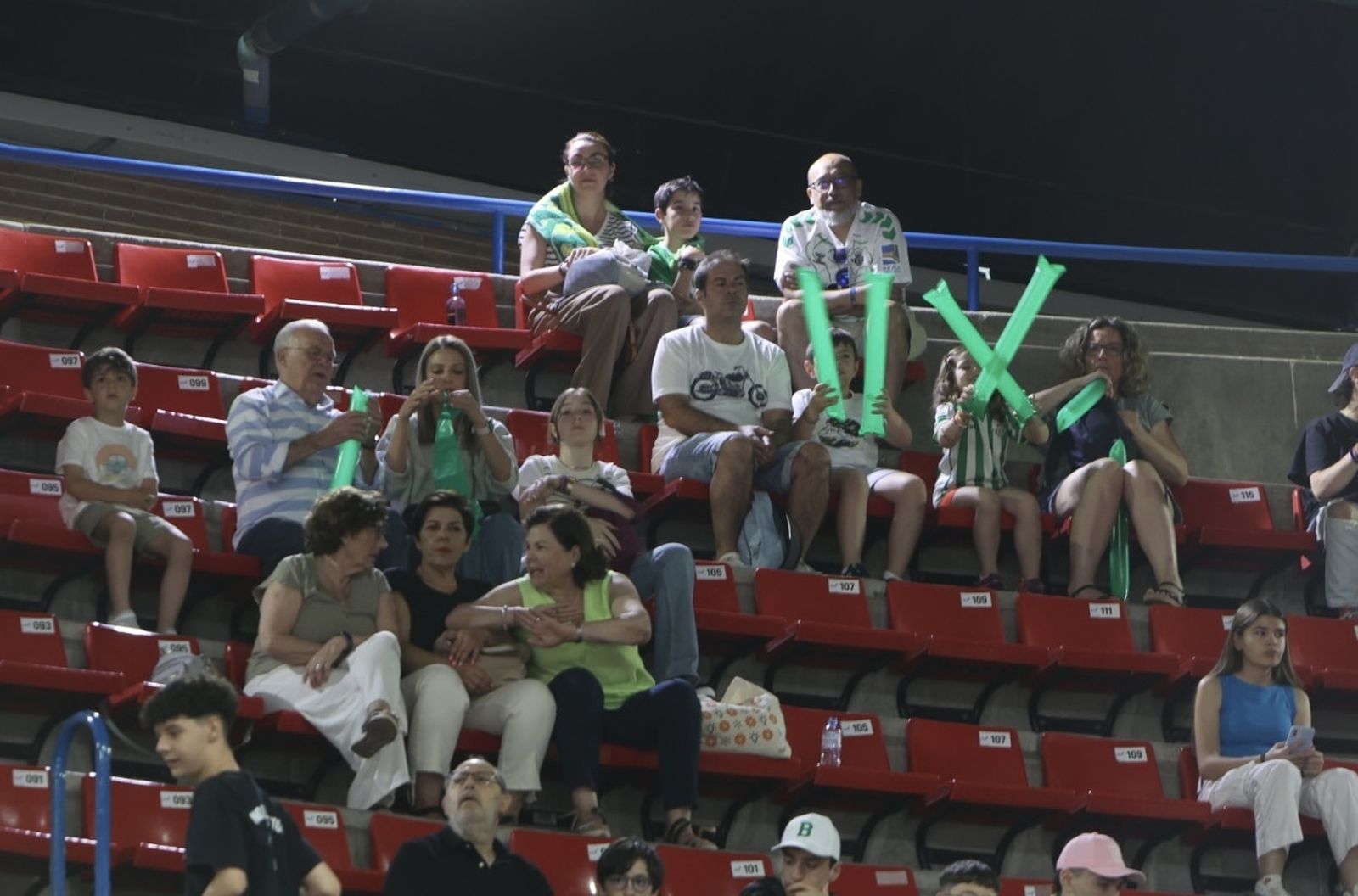 Búscate en el o Betis Granada de baloncesto