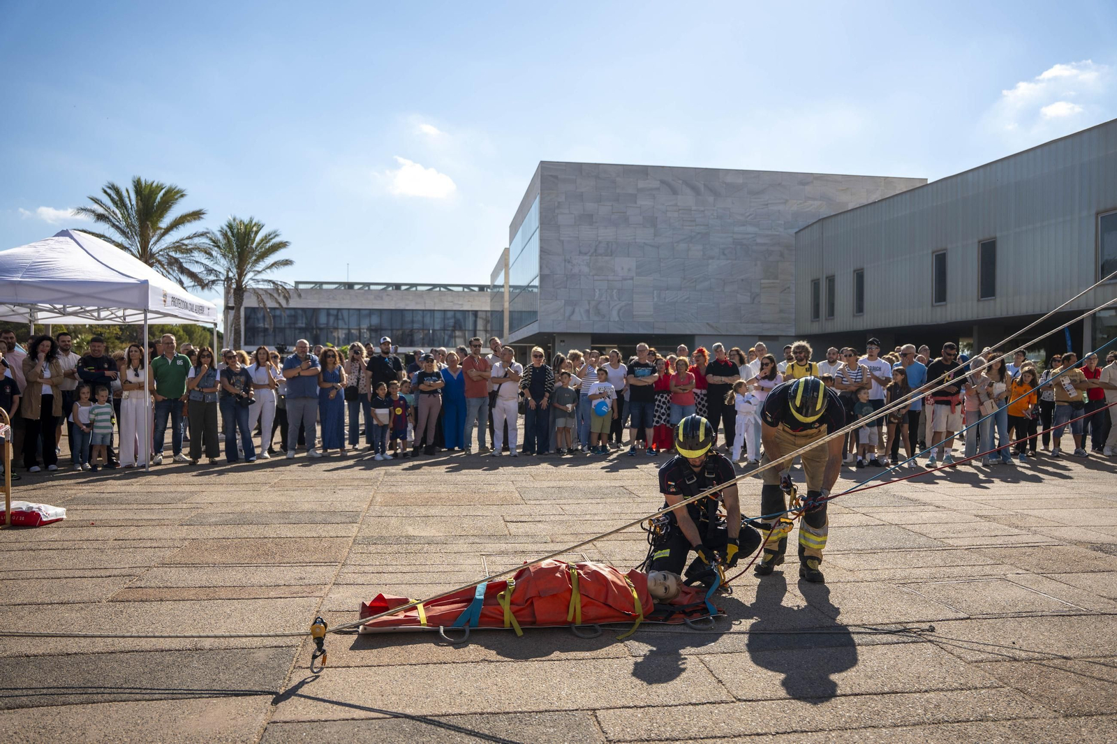 El encuentro Vecinal en el Palacio de Exposiciones y Congresos ‘Cabo de Gata – Ciudad de Almería’ de El Toyo, en imágenes