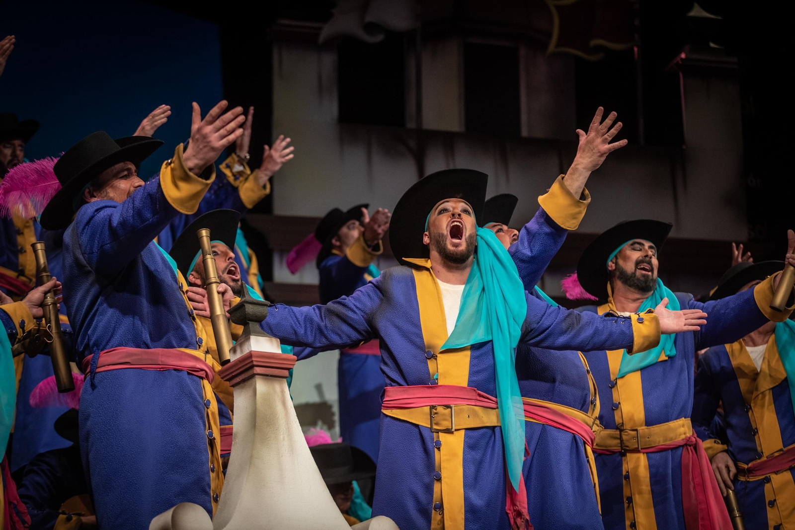 El coro 'Cádiz desde el cielo' abrió la quinta sesión del preliminares del COAC 2019