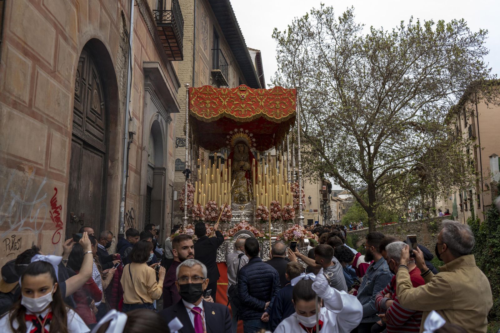 Fotos de Los Dolores en el Lunes Santo de la Semana Santa de Granada