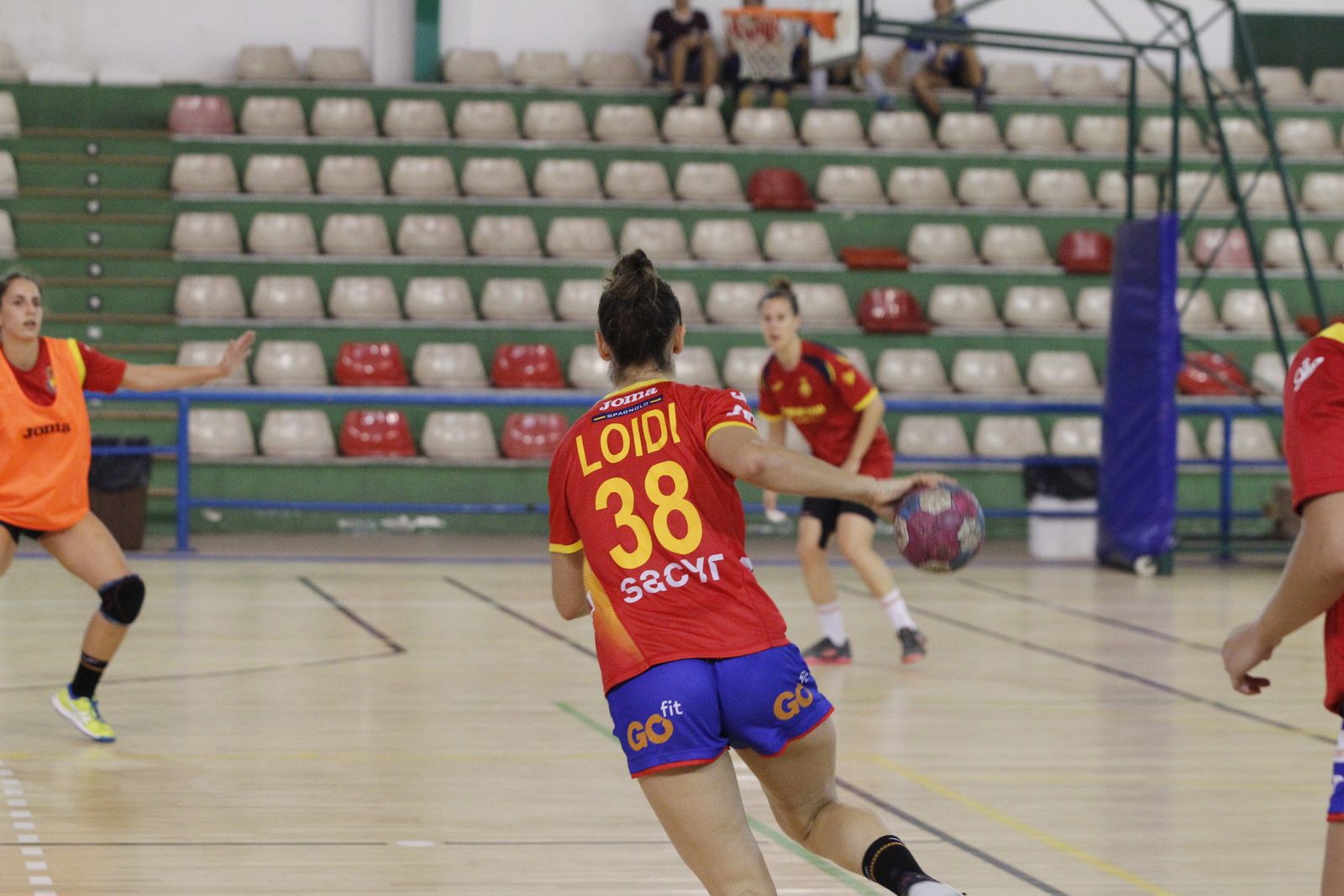 Fotogalería 'guerreras de balonmano'. Entrenamiento Selección Española
