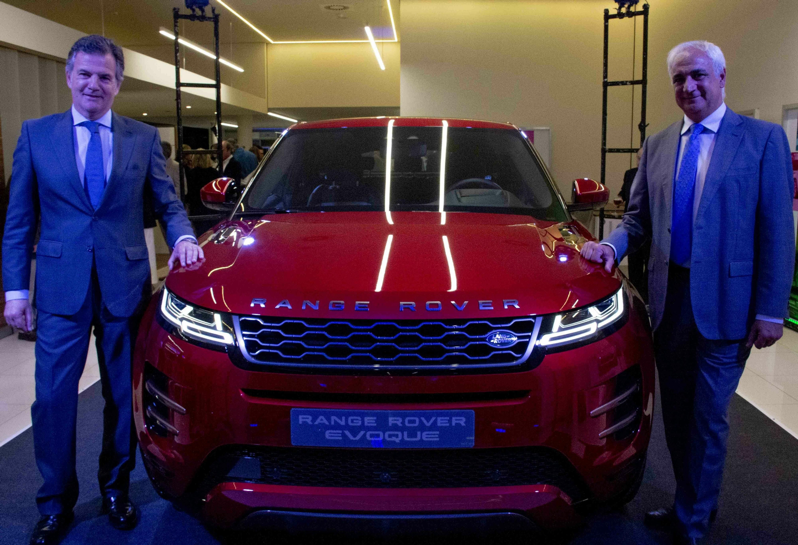 Las instalaciones de Gysa Jaguar Land Rover en Jerez, situadas en la avenida de Tío Pepe, 6, acogieron la presentación del renovado modelo Range Rover Evoque