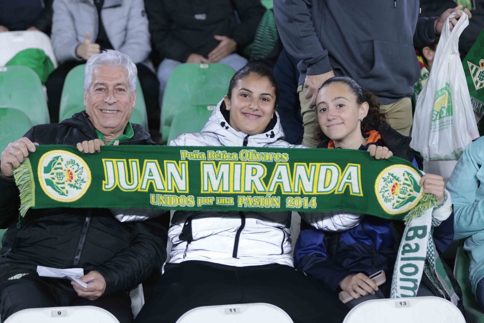 Búscate en las gradas del Villamarín