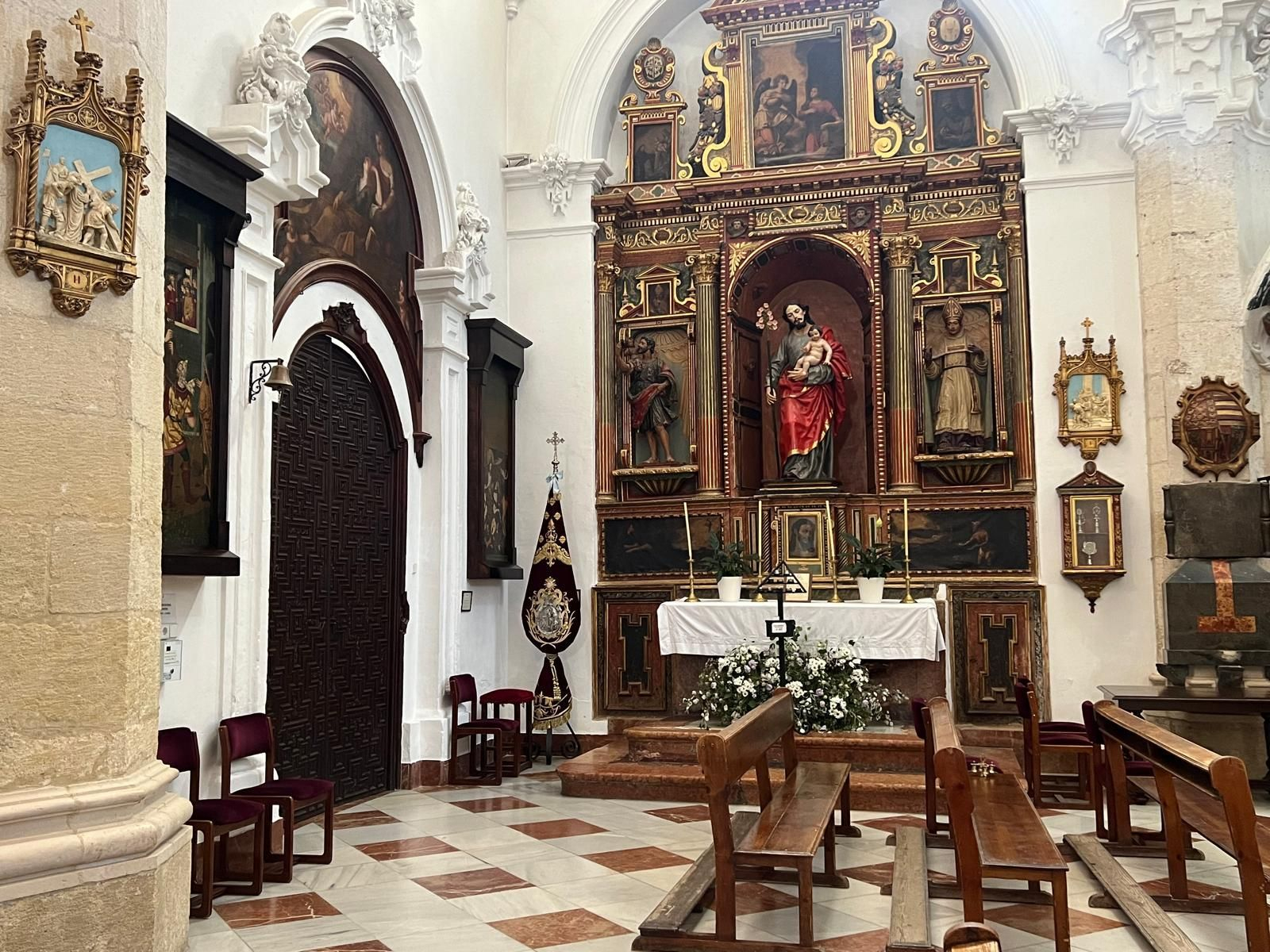 Un recorrido en imágenes por la parroquia de la Asunción de Priego de Córdoba