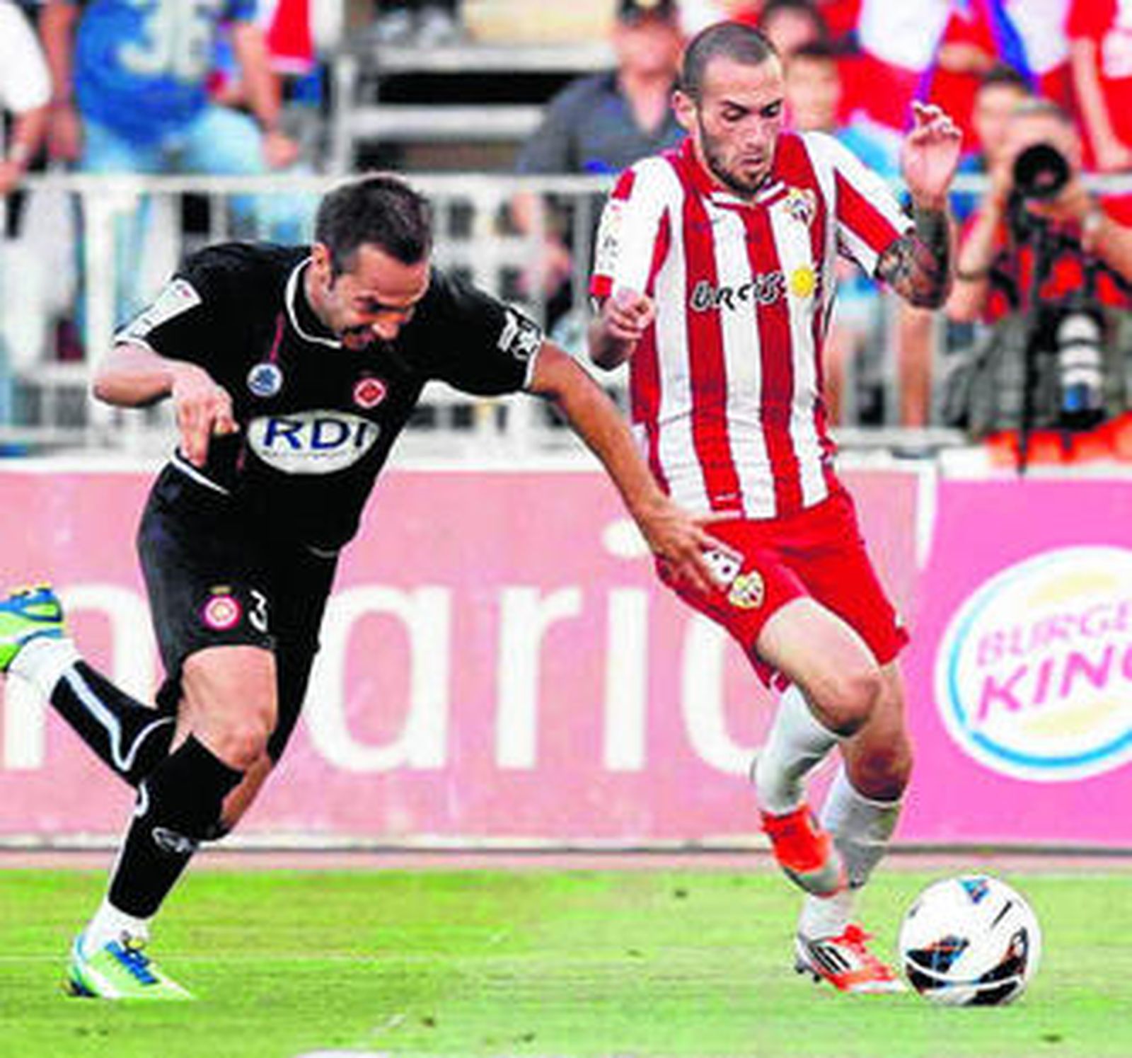 Aleix Vidal, en el partido del ascenso ante el Girona.