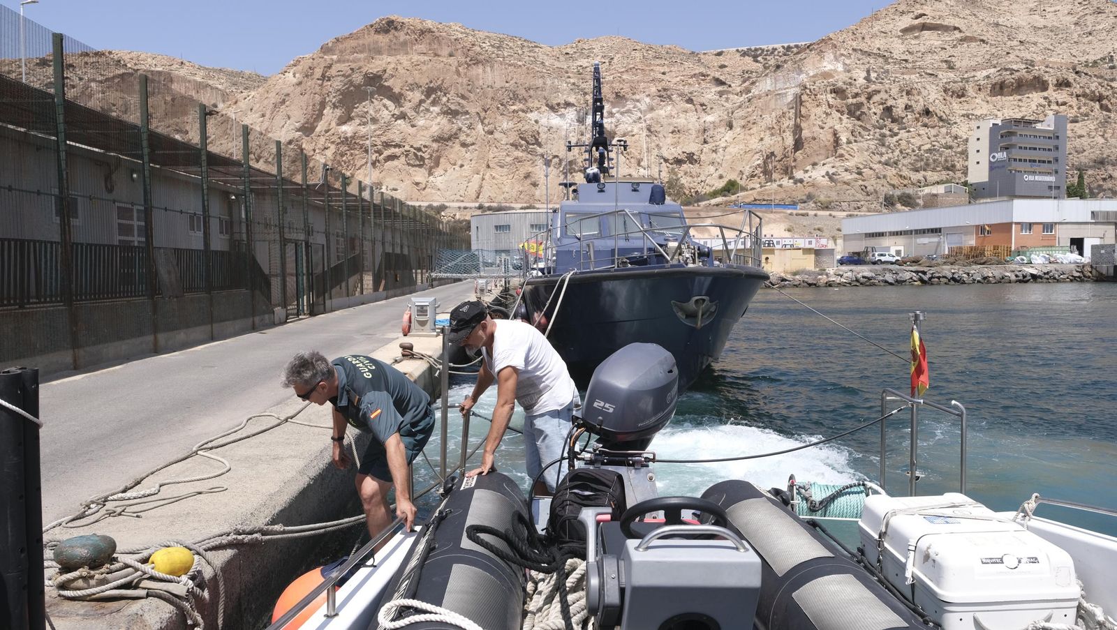 Patrullaje con el Servicio Marítimo de la Guardia Civil, en imágenes