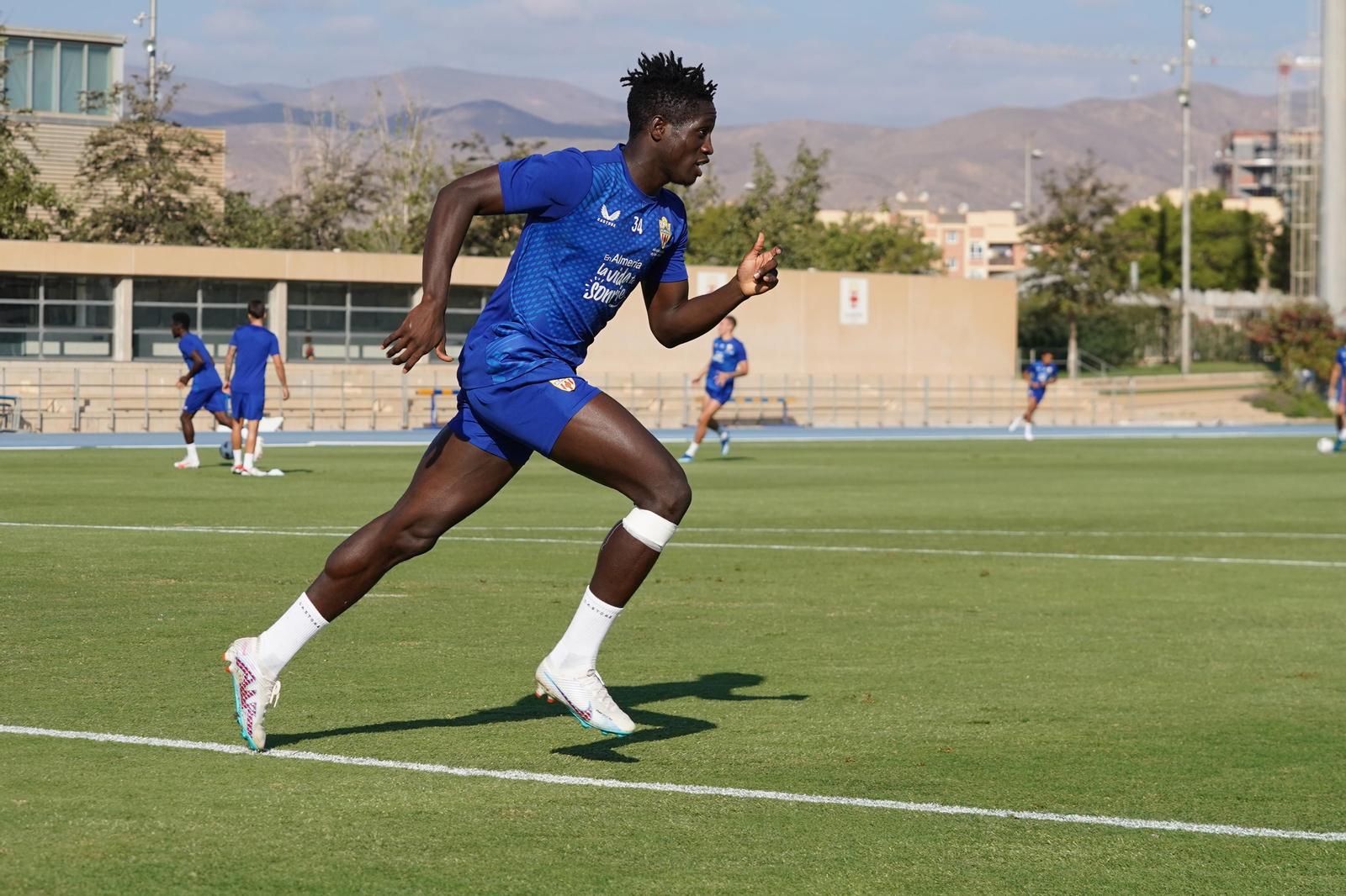 Marciano, durante una sesión de entrenamiento con el primer equipo.