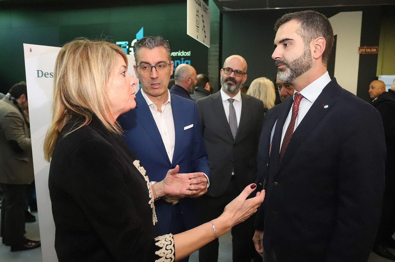 Imágenes de los asistentes al Desayuno Coloquio "Economía azul, claves para el desarrollo sostenible" organizado por el Grupo Joly