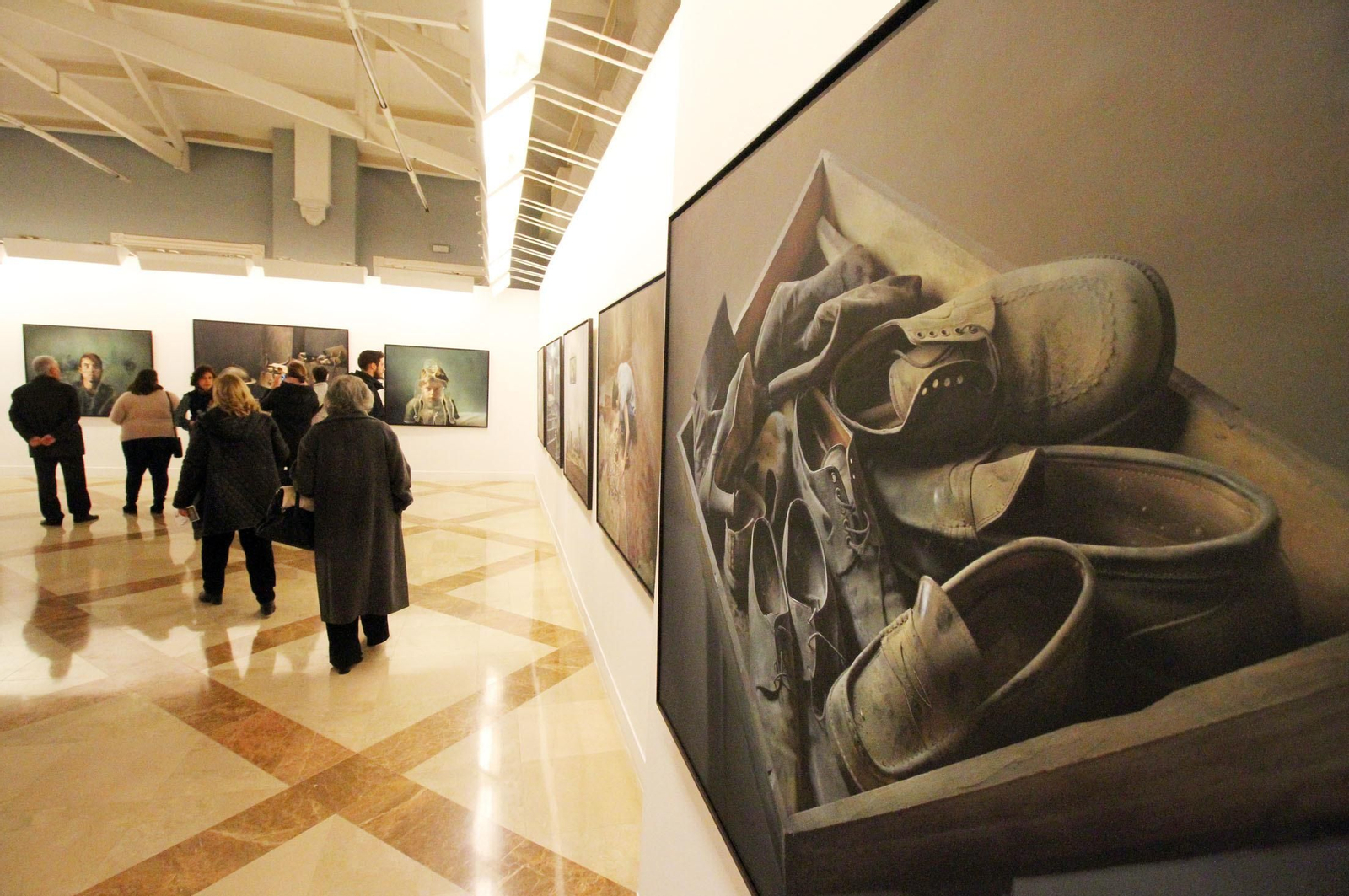 Imágenes de la inauguración de dos exposiciones de Latitudes: 'Cespedosa', de Castro Prieto, y 'Untitled', de Teun Hocks