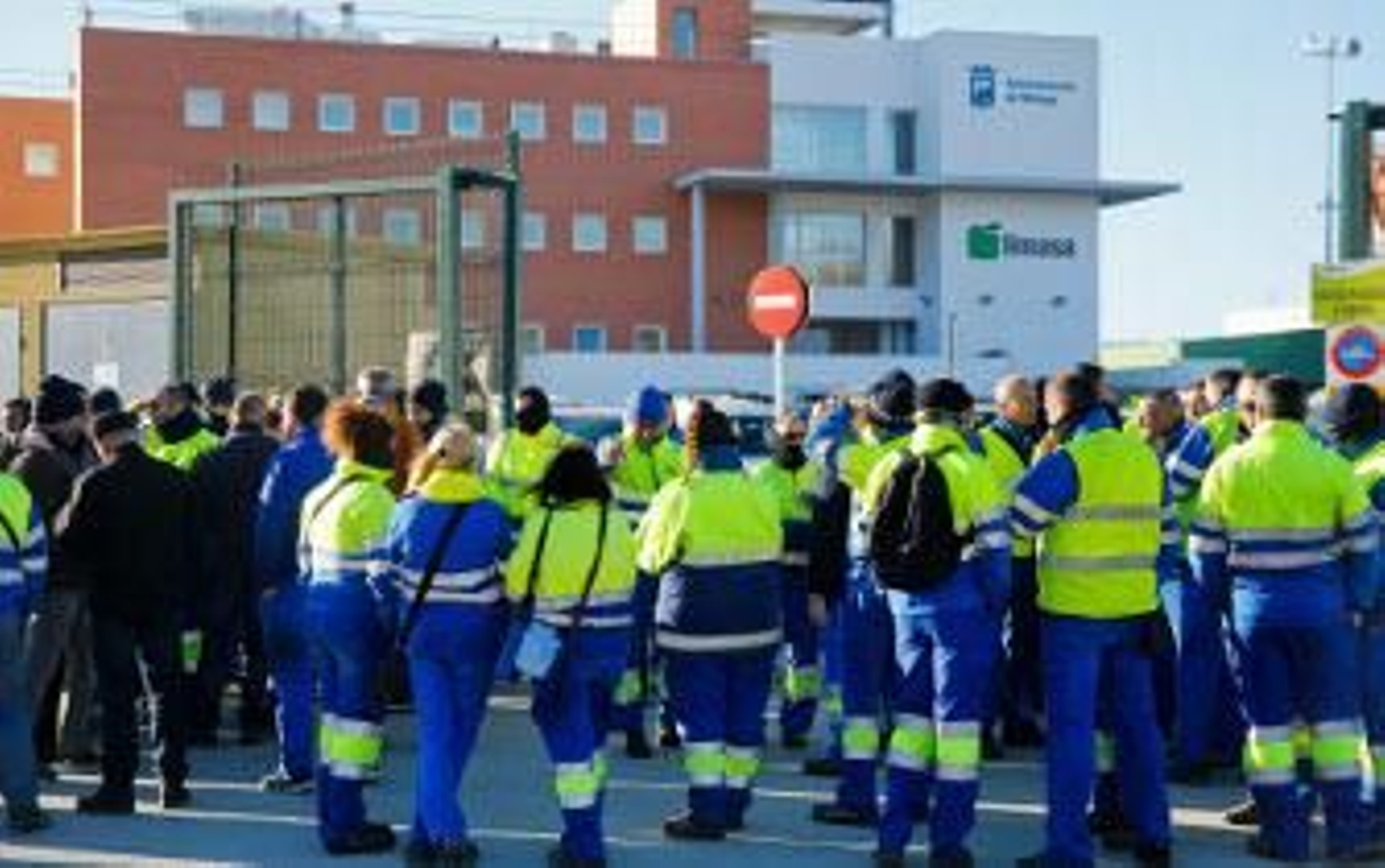 Jiménez lamenta no haber podido explicar en la comisión de Limasa las supuestas irregularidades en facturas