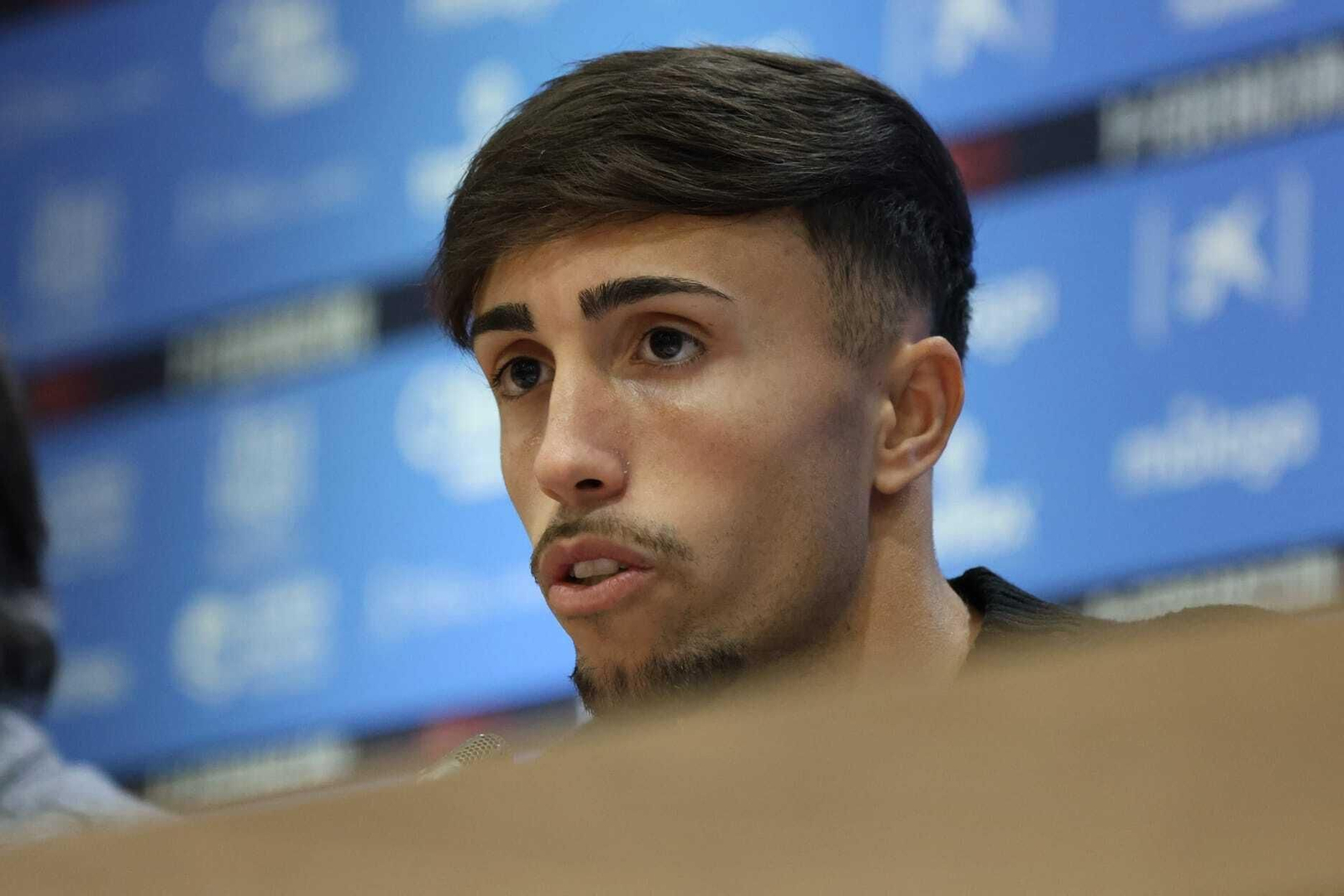 La renovación de David Larrubia, en fotos