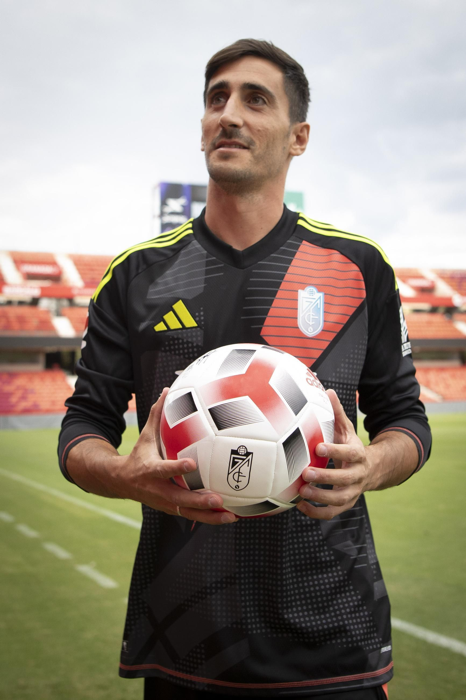 Así fue la presentación de Diego Mariño en imágenes